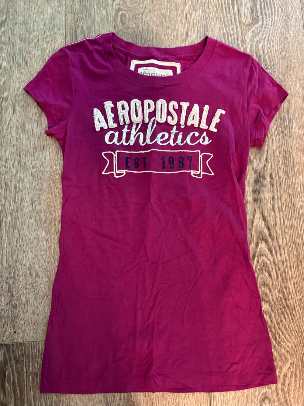 Vintage Y2K AERO Aeropostale Spell Out Womens Embroidered Shirt Tee M Medium